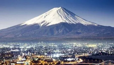 В Японії вперше за 60 років закриють гору Фудзі для альпіністів через коронавірус