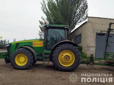 На Донеччині трактор наїхав на вибуховий пристрій