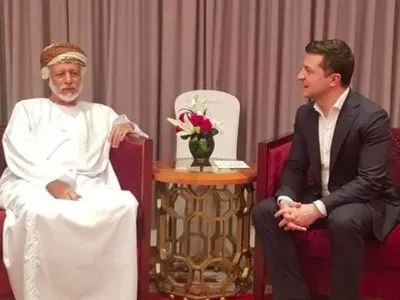 Зеленський про поїздку в Оман: я не повинен говорити про свою приватну подорож