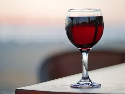 У США випустять консервоване вино в жерстяній банці