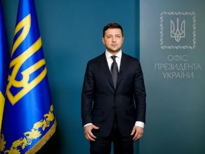 Деятельность Зеленского на должности президента оценили на 3 из 10