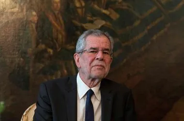 Президент Австрії порушив обмеження по боротьбі з COVID-19