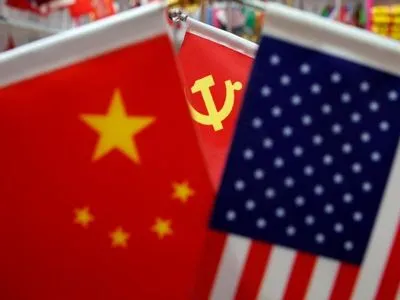 Китай звинуватив США в підштовхуванні до початку нової холодної війни