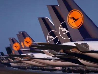 Влада Німеччини схвалила пакет допомоги для авіакомпанії Lufthansa на 9 млрд євро