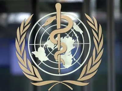 ВООЗ попереджає про "другий пік" COVID-19 у країнах зі зниженням захворюваності