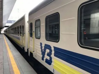 Только в масках: в Укрзализныце объяснили "карантинные" правила пользования поездами