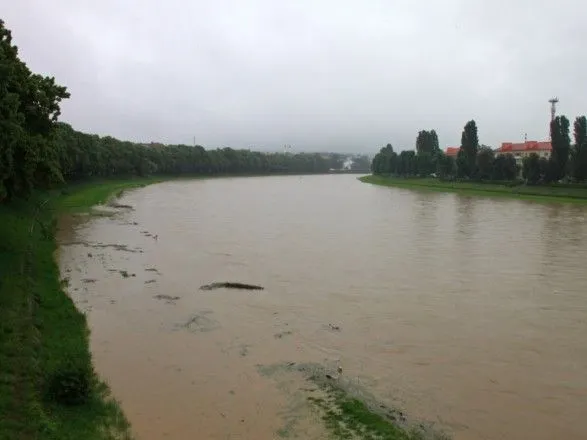 Украинцев предупредили о повышении уровня воды в реках
