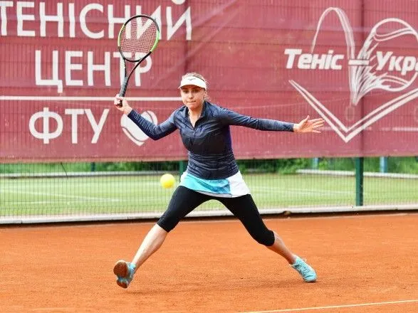 Теннисистка Лопатецкая одержала победу на старте теннисных соревнований в Ирпене