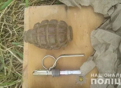 В Луганской области нашли схрон с боеприпасами боевика "ЛНР"