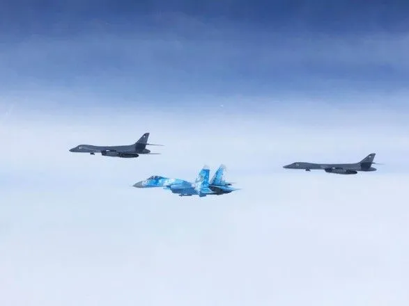 Стратегические бомбардировщики ВВС США пересекли украинское воздушное пространство