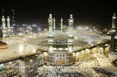 Саудівська Аравія оголосила про поступове відкриття мечетей