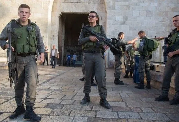 v-yerusalimi-izrayilska-politsiya-zastrelila-palestintsya