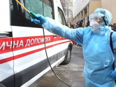 На Київщині на COVID-19 захворіло вже 300  медиків та 124 дитини