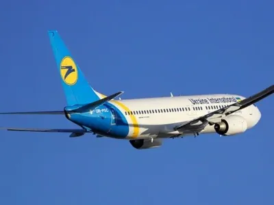 Уряд дозволив відновити авіасполучення в Україні