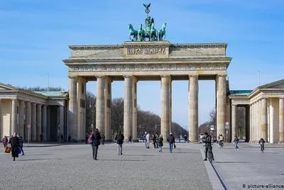 В Берлине приняли закон против дискриминации