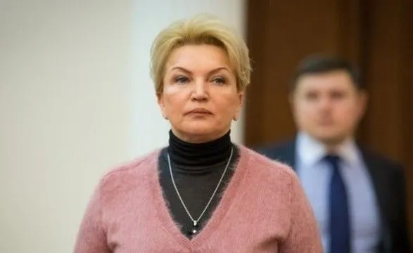 Суд отменил меру пресечения Богатыревой