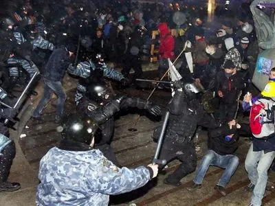 Избиение студентов на Майдане: осудят экс-беркутовца, еще одному - сообщено о подозрении