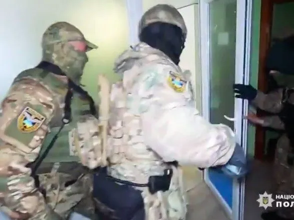 Фіктивна реабілітація: в Одесі затримали підозрюваних у незаконному утриманні людей із залежністю