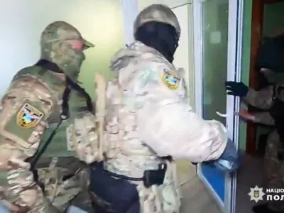 Фиктивная реабилитация: в Одессе задержали подозреваемых в незаконном удержании людей с зависимостью