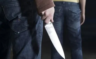 Иностранец в Харькове ударил женщину ножом