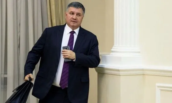 Геращенко рассказал, как Авакову удается долгое время оставаться в должности министра