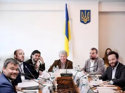 Земельно-культурний дерибан: у чому звинувачують нового міністра культури Ткаченко