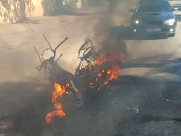 В Днепропетровской области во время движения загорелся мотоцикл