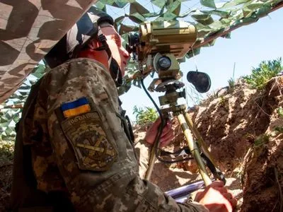 ООС: з початку доби бойовики 8 разів обстріляли українські позиції, є поранені