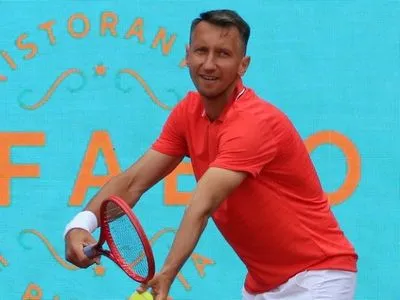 Стаховский победил теннисиста из топ-100 на чемпионате Восточной Европы