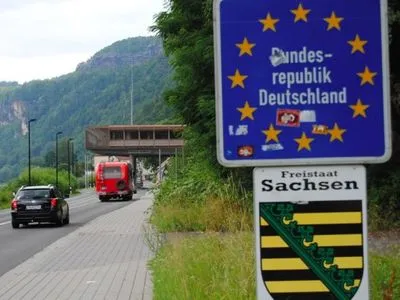 Германия отменила все пограничные ограничения с соседними странами