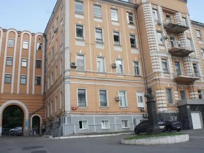 В Александровской больнице Киева заполнены реанимации, а количество смертей не уменьшается - главврач
