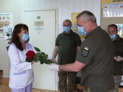 Командование объединенных сил ВСУ поздравило медиков с профессиональным праздником