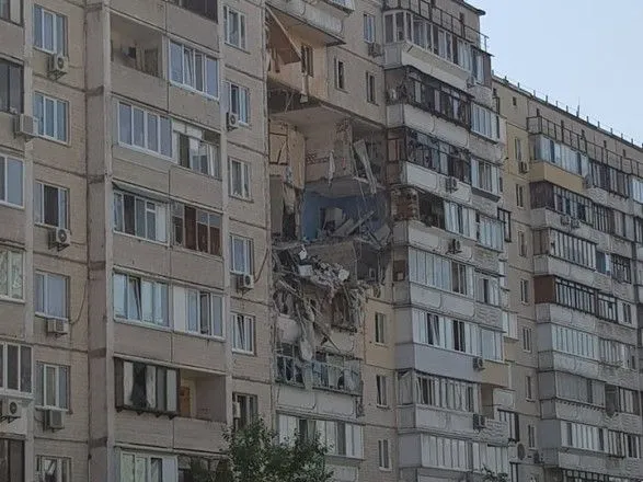 У Києві стався вибух газу у багатоповерхівці: зруйновано декілька поверхів