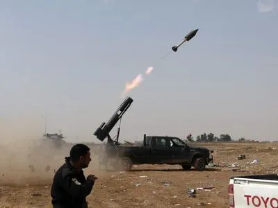 Аэропорт Багдада подвергся ракетному обстрелу - Reuters