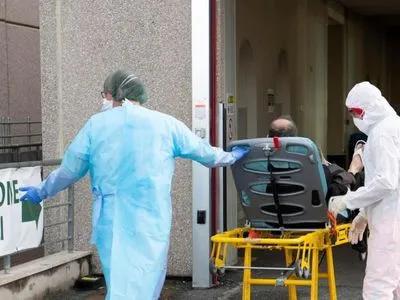 Пандемія: в Італії показники COVID-19 за добу сягнули одного з найнижчих значень за весь час пандемії