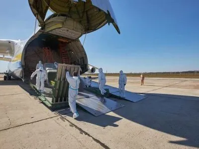 Україна очікує літак ЗСУ з найбільшим за обсягом гуманітарним вантажем з Китаю