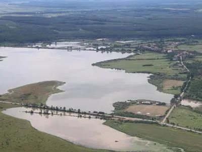 На Закарпатье наводнение повредило инфраструктуру трех районов, пять дорог и более 150 домохозяйств
