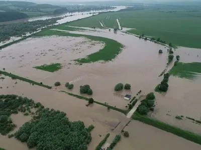 Стихия на Буковине отступает: уровень воды в Пруте упал до 4,15 метра