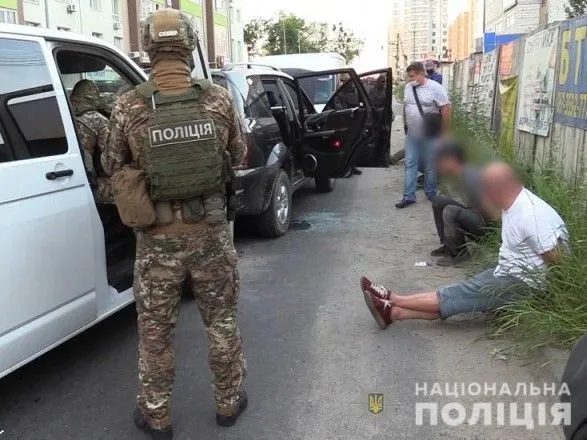 У Києві під час спецоперації затримали банду за розбійні напади на будинки громадян