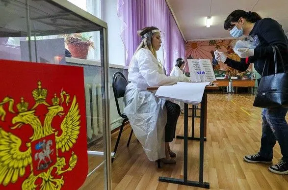 В РФ завершили голосование по поправкам к конституции