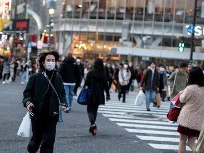 Пандемия: в Токио зафиксировали вспышку случаев COVID-19, наибольшую со времен отмены режима ЧС