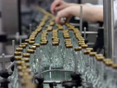 В Україні скасували держмонополію на виробництво спирту