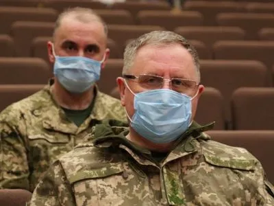 За сутки в Вооруженных силах Украины обнаружили еще 9 случаев COVID-19