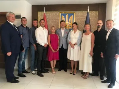 Кулеба зустрівся із власниками українського бізнесу: необхідно розширити економічну присутність у Туреччині