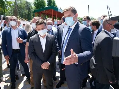 Зеленскому рассказали, когда будет готов мост через Хаджибейский лиман в Одесской области
