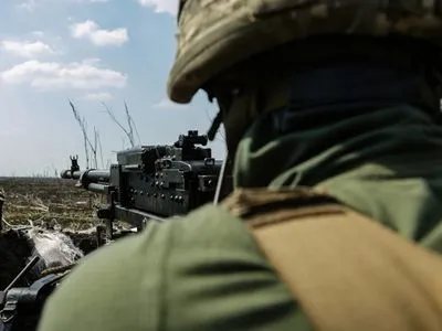ООС: боевики шесть раз обстреляли украинские позиции, есть раненый
