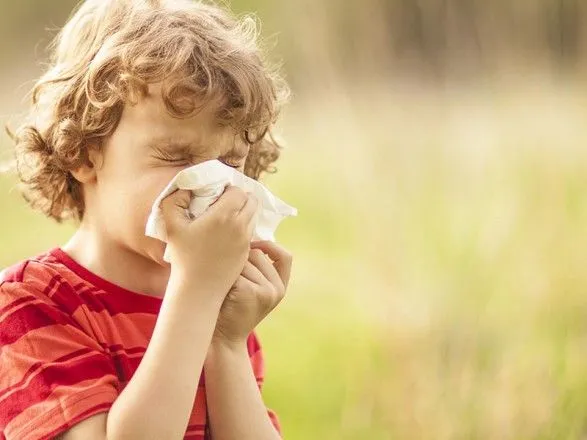 Аллерголог посоветовала, как распознать и уберечься от аллергии летом