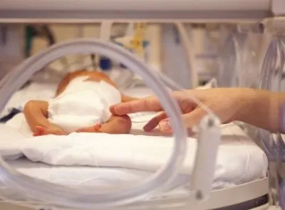 Медучреждениям заплатили около 180 млн гривен за предоставление помощи новорожденным — НСЗУ