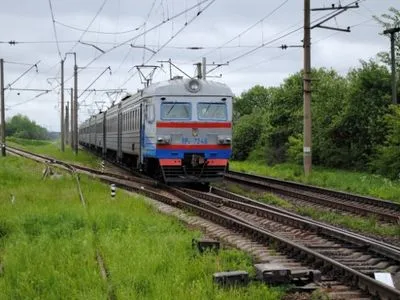 Укрзалізниця відновила рух приміського поїзда ще за одним маршрутом
