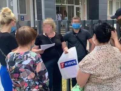 В Киеве на взятке разоблачили начальницу ЦПАУ